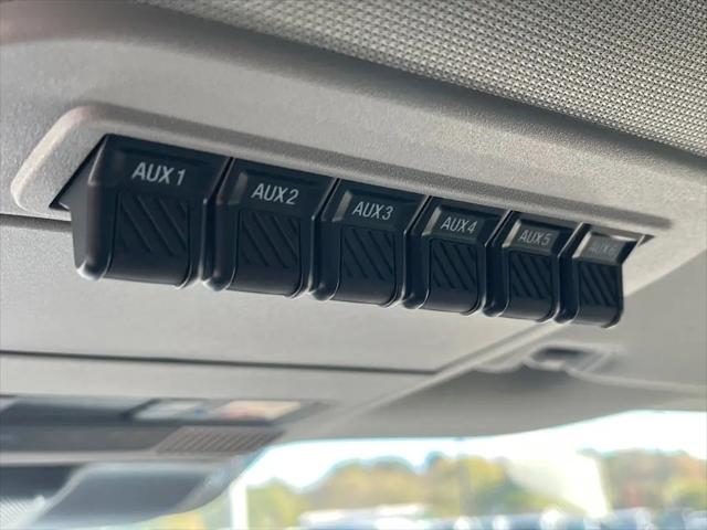 2025 Ford 600 XLT