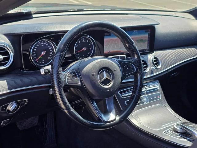 2018 Mercedes-Benz E-CLASS E 300 E 300