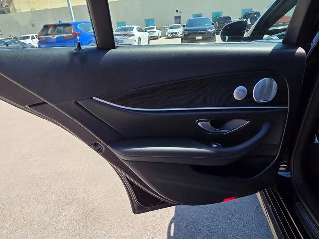 2018 Mercedes-Benz E-CLASS E 300 E 300