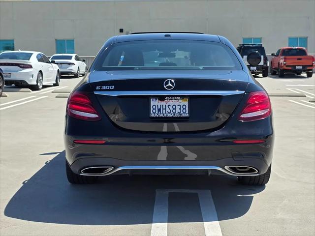 2018 Mercedes-Benz E-CLASS E 300 E 300
