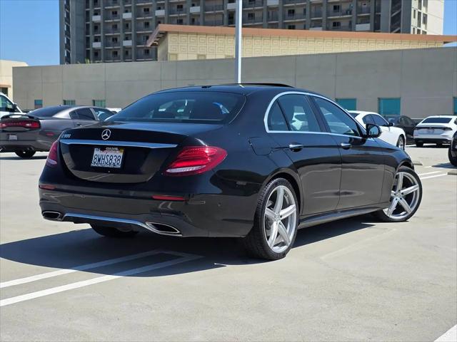 2018 Mercedes-Benz E-CLASS E 300 E 300