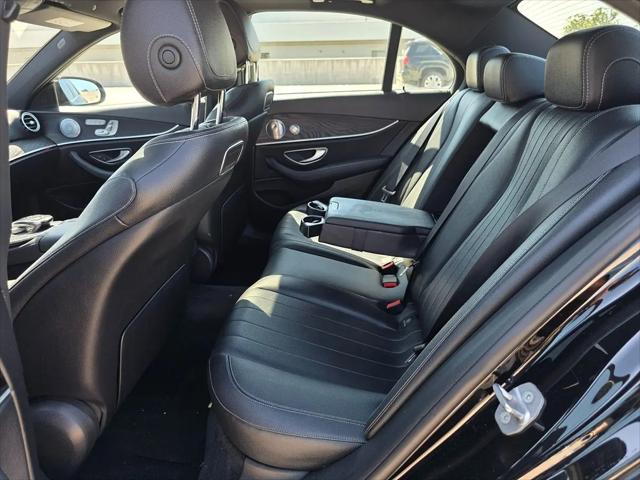2018 Mercedes-Benz E-CLASS E 300 E 300