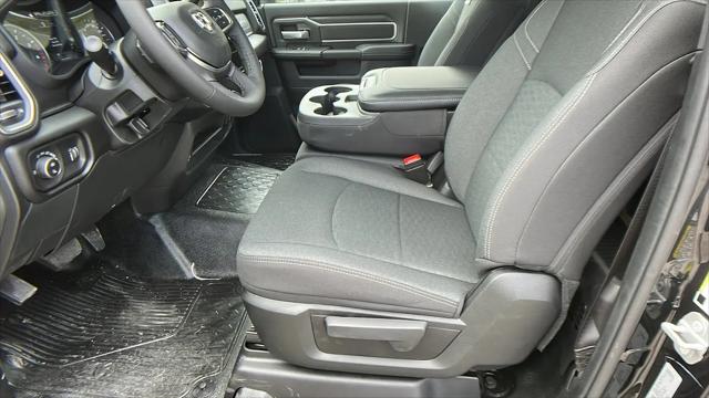 2025 Ram 5500 Tradesman/Big Horn