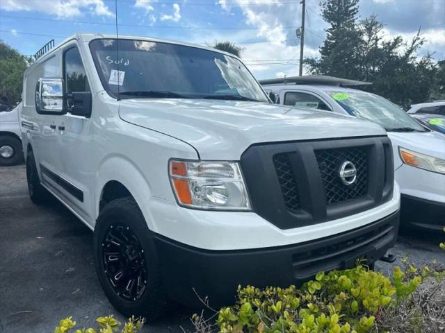 2018 Nissan 2500 SV V8 for sale in West Palm Beach, FL