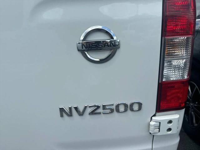 2018 Nissan 2500 SV V8