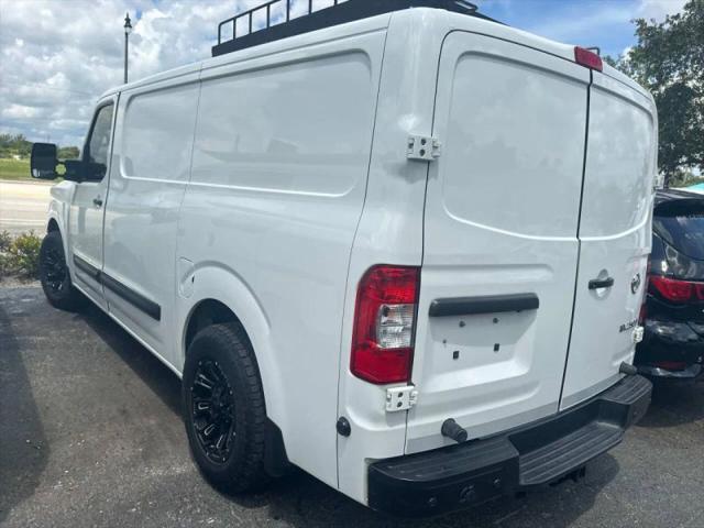 2018 Nissan 2500 SV V8