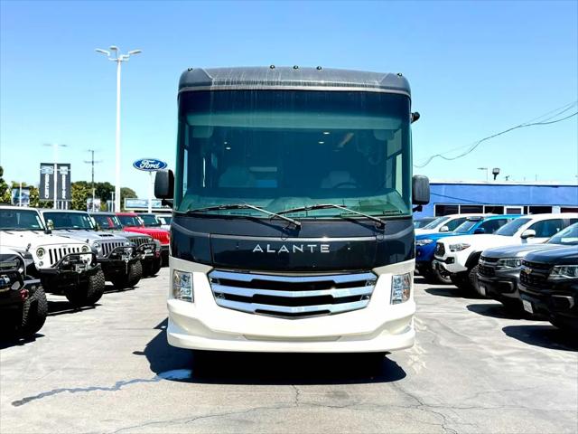 2021 Ford F-53 Base