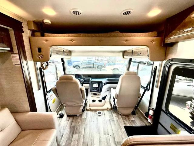2021 Ford F-53 Base