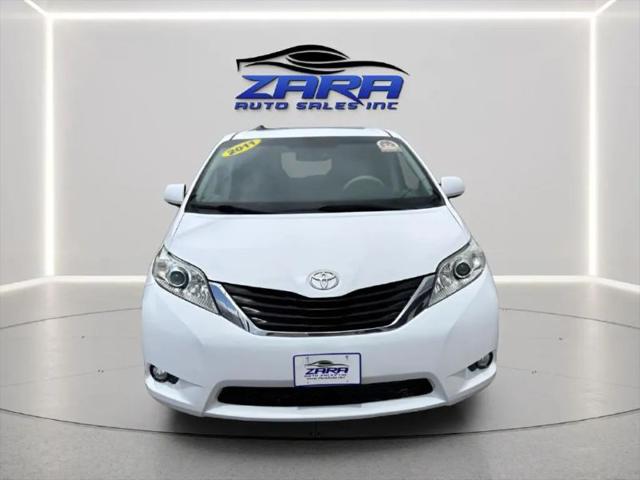 2011 Toyota Sienna XLE V6