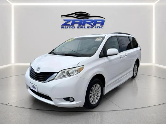 2011 Toyota Sienna XLE V6