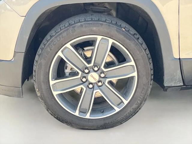 2022 GMC Acadia AWD SLT