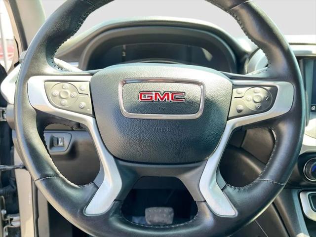 2022 GMC Acadia AWD SLT
