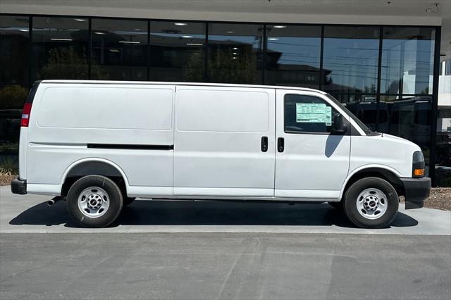 2025 GMC Savana Cargo RWD 2500 Extended Wheelbase Work Van