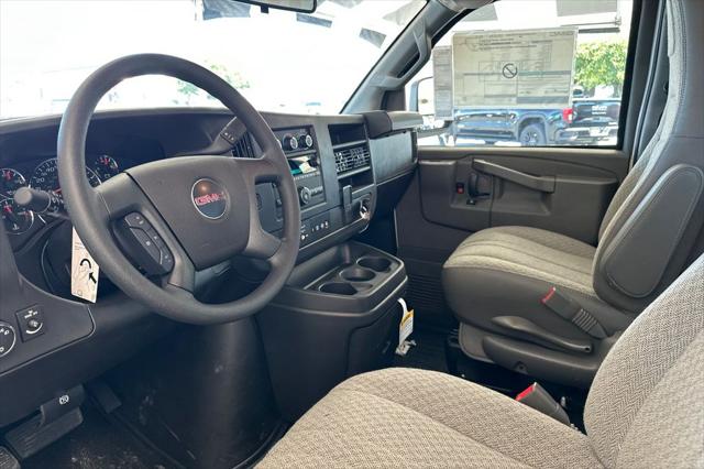 2025 GMC Savana Cargo RWD 2500 Extended Wheelbase Work Van