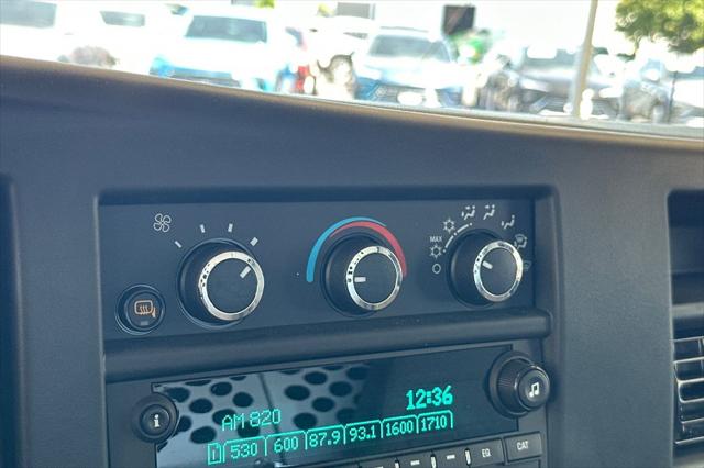2025 GMC Savana Cargo RWD 2500 Extended Wheelbase Work Van