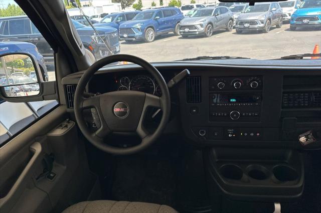 2025 GMC Savana Cargo RWD 2500 Extended Wheelbase Work Van