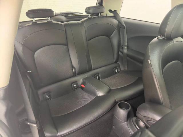 2015 MINI Hardtop Cooper