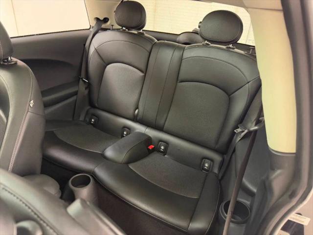2015 MINI Hardtop Cooper