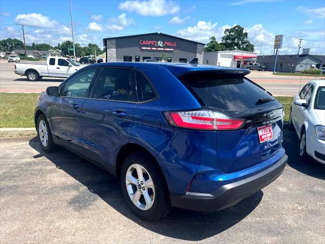 2022 Ford Edge SE