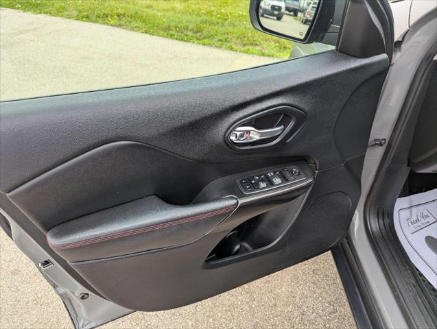 Used 2019 Jeep Cherokee For Sale in Jackson, MI