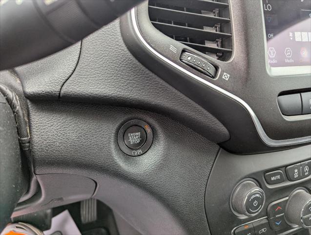 Used 2019 Jeep Cherokee For Sale in Jackson, MI