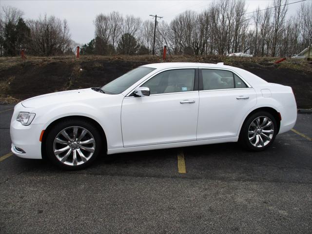 2018 Chrysler 300 Limited
