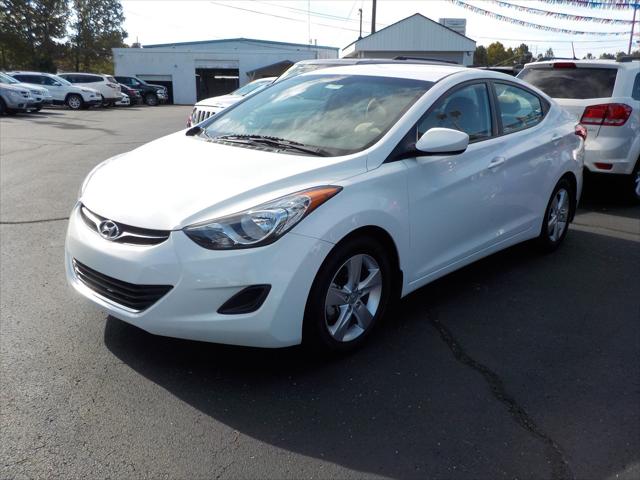 2013 Hyundai Elantra GLS 2013 Hyundai Elantra GLS