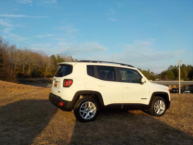 2017 Jeep Renegade Latitude FWD