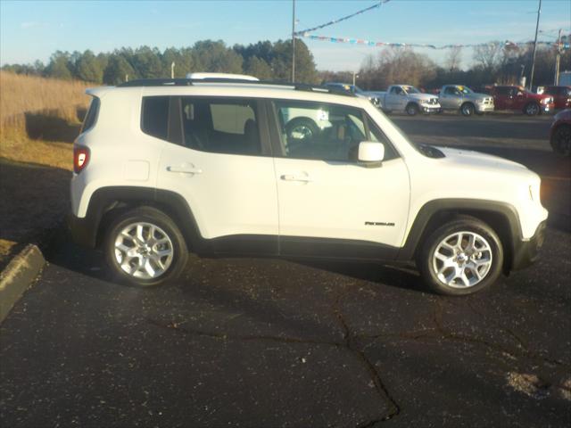 2017 Jeep Renegade Latitude FWD