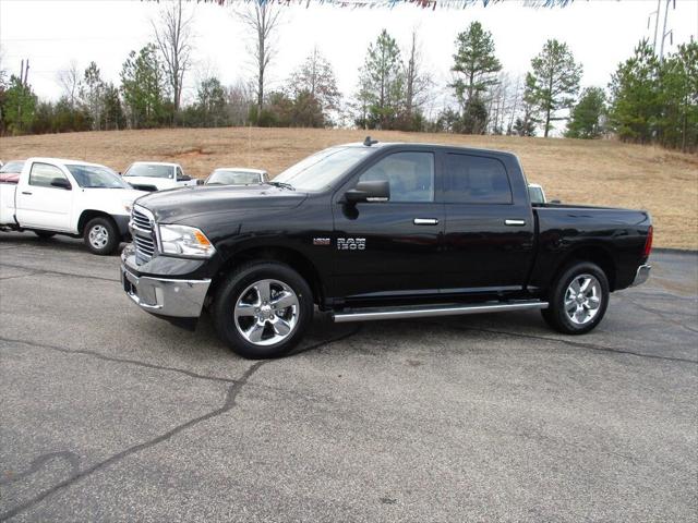 2017 RAM 1500 Big Horn Crew Cab 4x4 57 Box