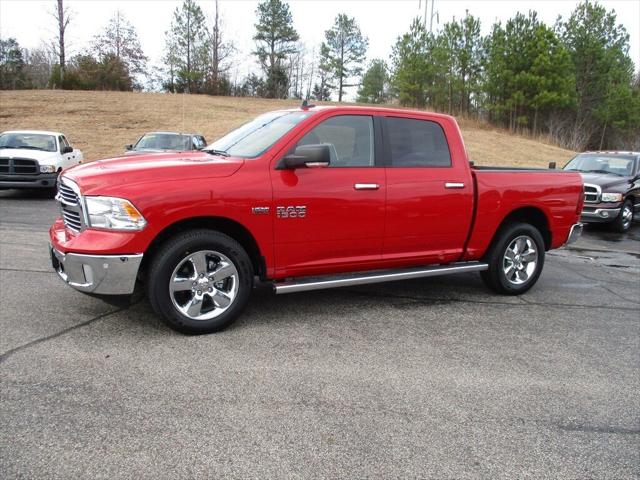 2017 RAM 1500 Big Horn Crew Cab 4x4 57 Box