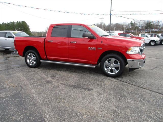 2017 RAM 1500 Big Horn Crew Cab 4x4 57 Box