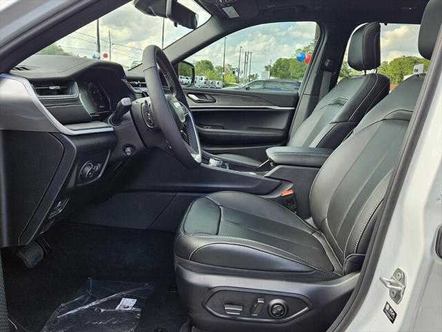 2025 Jeep Grand Cherokee GRAND CHEROKEE L LIMITED 4X2