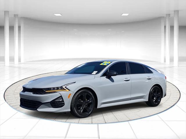 2022 Kia K5 GT-Line