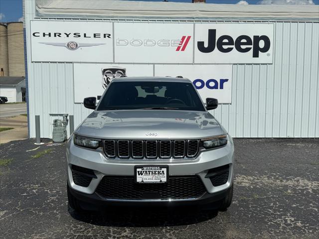 2024 Jeep Grand Cherokee Laredo 4x4