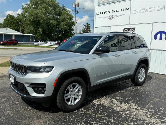 2024 Jeep Grand Cherokee Laredo 4x4