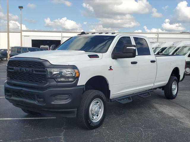 2024 RAM 2500 Tradesman Crew Cab 4x4 8 Box