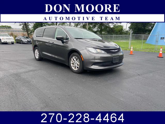 2023 Chrysler Voyager LX