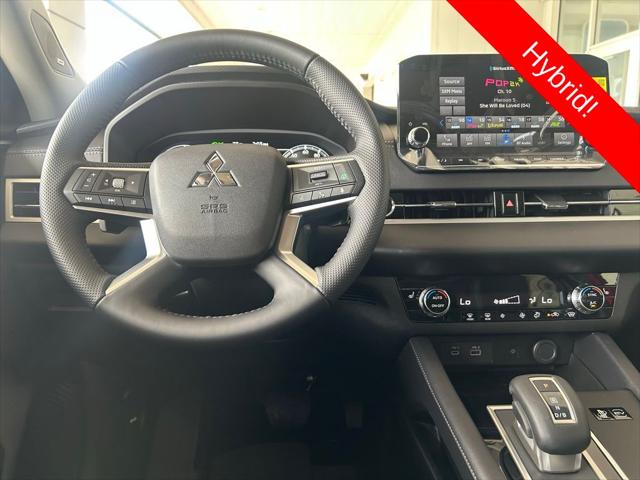 2025 Mitsubishi Outlander PHEV SE S-AWC
