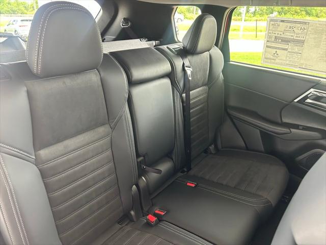 2025 Mitsubishi Outlander PHEV SE S-AWC