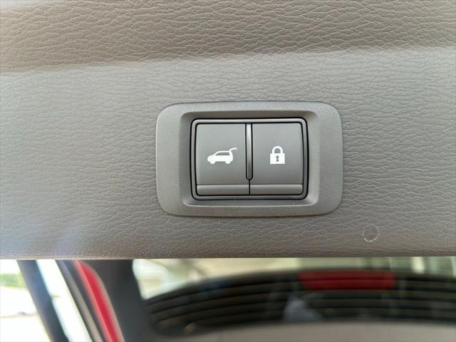 2025 Mitsubishi Outlander PHEV SE S-AWC