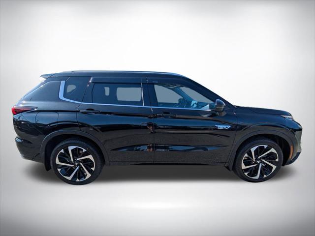 2025 Mitsubishi Outlander PHEV SEL S-AWC