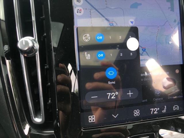 2026 Volvo XC40 Core, B5 AWD Gas (mild hybrid), Dark