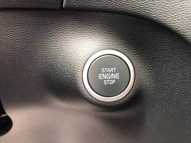 2026 Volvo XC40 Core, B5 AWD Gas (mild hybrid), Dark