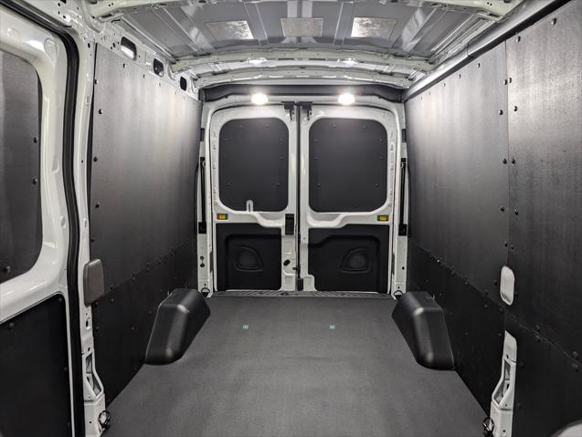 2025 Ford Transit Cargo Van Base