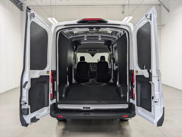 2025 Ford Transit Cargo Van Base
