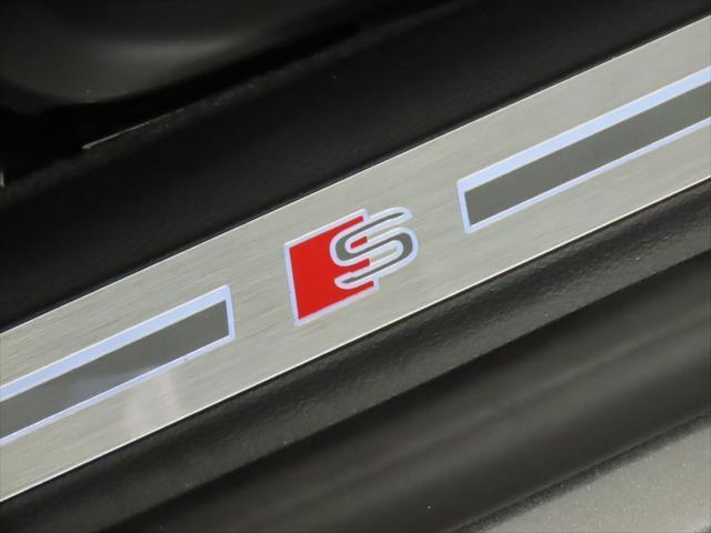 2025 Audi S8 TFSI quattro Tiptronic