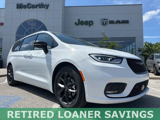 2025 Chrysler Pacifica Limited for sale in Lee's Summit, MO
