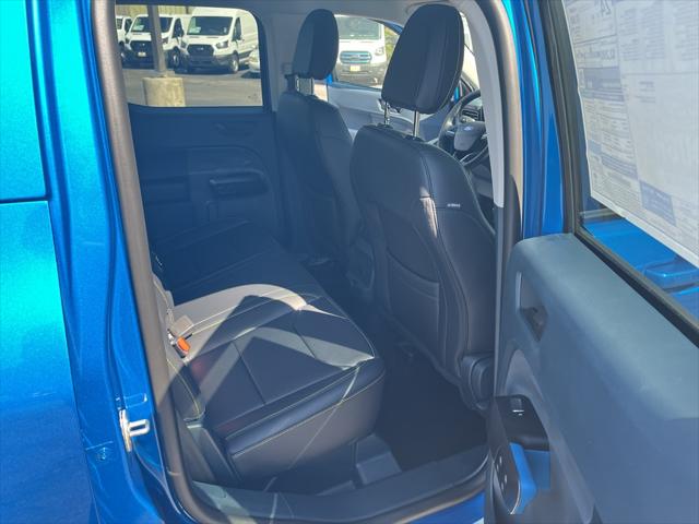 2025 Ford Maverick Lobo Standard