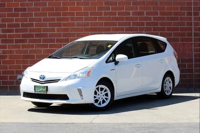 2012 Toyota Prius v Reliability, Consumer Ratings & Pricing